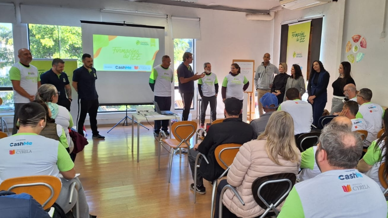 Parceria-IEE-e-SESC-capacita-750-educadores-do-litoral-sul-paulista-para-atender-criancas-neuroatipicas-1