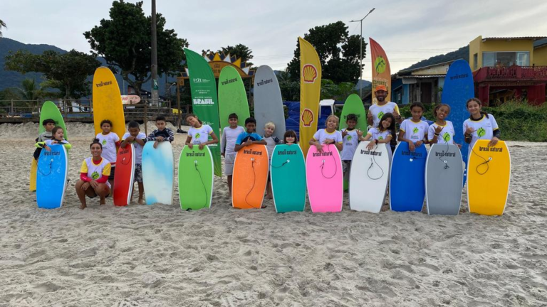 Parceria IEE e SESC capacita 750 educadores do litoral sul paulista para atender crianças neuroatípicas